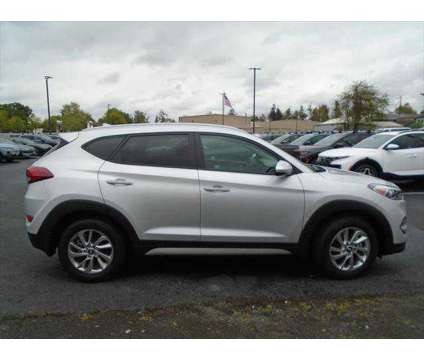 2018 Hyundai Tucson SEL is a Silver 2018 Hyundai Tucson SE SUV in Salem OR