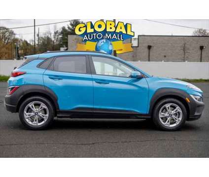 2022 Hyundai Kona SEL is a Green 2022 Hyundai Kona SEL SUV in Plainfield NJ