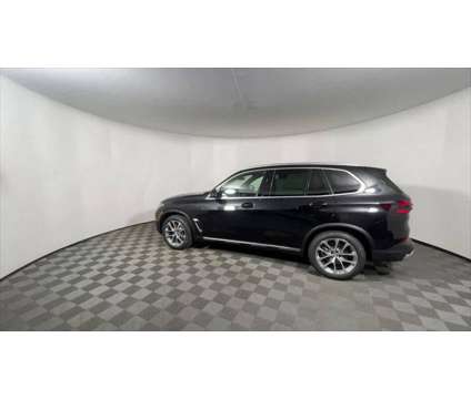 2025 BMW X5 xDrive40i is a Black 2025 BMW X5 4.8is SUV in Freeport NY