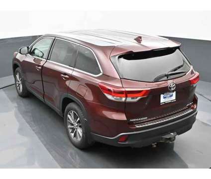 2019 Toyota Highlander XLE is a Red 2019 Toyota Highlander XLE Car for Sale in Michigan City IN