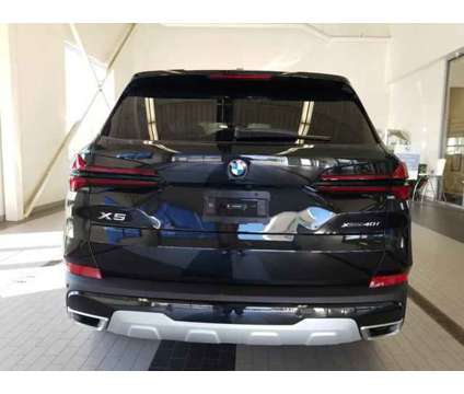 2025 BMW X5 xDrive40i is a Black 2025 BMW X5 4.6is SUV in Westbrook ME