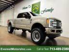 2017 Ford F-250 PLATINUM 4X4 CREW CAB 160"SWB DIESEL LIFTED 1OWNER 2017 Ford