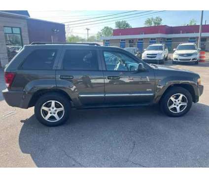 2006 Jeep Grand Cherokee for sale is a Brown 2006 Jeep grand cherokee Car for Sale in Wayne MI