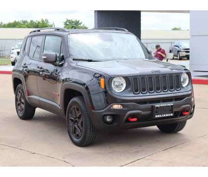 2018 Jeep Renegade Trailhawk is a Black 2018 Jeep Renegade Trailhawk SUV in Bay City TX