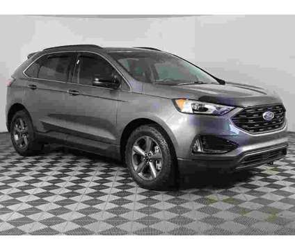 2022 Ford Edge SEL is a Grey 2022 Ford Edge SEL SUV in Bedford OH