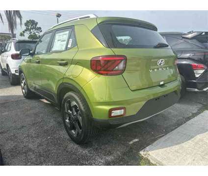 2024 Hyundai Venue SEL is a Green 2024 SEL SUV in Stuart FL