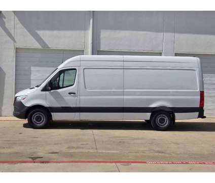 2023UsedMercedes-BenzUsedSprinterUsed2500 High Roof I4 Gas 170 RWD is a White 2023 Mercedes-Benz Sprinter Car for Sale in Lewisville TX