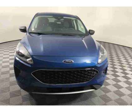 2022UsedFordUsedEscapeUsedFWD is a Blue 2022 Ford Escape Car for Sale in Shelbyville IN