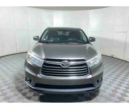 2015UsedToyotaUsedHighlanderUsedAWD 4dr V6 is a Grey 2015 Toyota Highlander Car for Sale in Greenwood IN