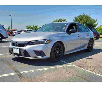 2022UsedHondaUsedCivicUsedCVT is a Silver 2022 Honda Civic Car for Sale in Edison NJ