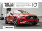 2024 Volvo S60 B5 Plus Dark Theme