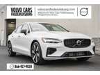 2024 Volvo S60 Recharge Plug-In Hybrid T8 Plus Dark Theme