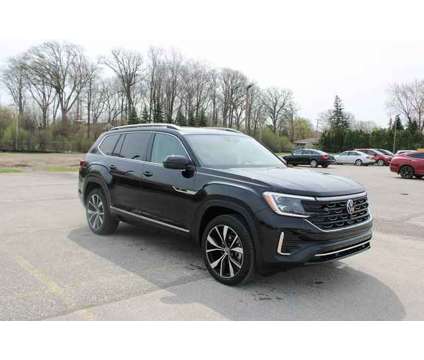 2024 Volkswagen Atlas 2.0T SEL Premium R-Line is a Black 2024 Volkswagen Atlas 2.0T SEL SUV in Bay City MI