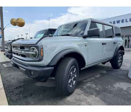 2024 Ford Bronco Big Bend is a Grey 2024 Ford Bronco SUV in Russellville AR