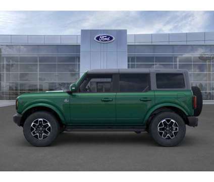 2024 Ford Bronco Outer Banks is a Green 2024 Ford Bronco SUV in Superior WI