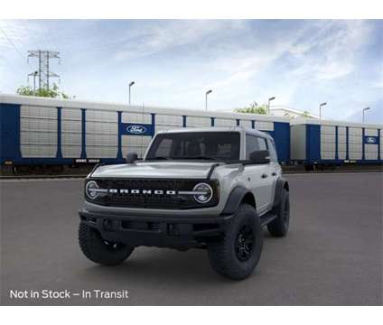 2024 Ford Bronco Wildtrak is a Grey 2024 Ford Bronco SUV in Kansas City MO