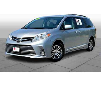 2018UsedToyotaUsedSiennaUsedFWD 8-Passenger (Natl) is a Silver 2018 Toyota Sienna Car for Sale in Landover MD