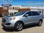 2021 Ford Edge Silver, 26K miles