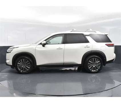 2024 Nissan Pathfinder SL is a White 2024 Nissan Pathfinder SL SUV in Columbus GA