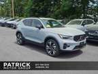 2024 Volvo XC40 Plus Dark Theme