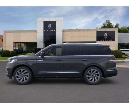 2024 Lincoln Navigator Reserve is a Grey 2024 Lincoln Navigator Reserve SUV in Cincinnati OH