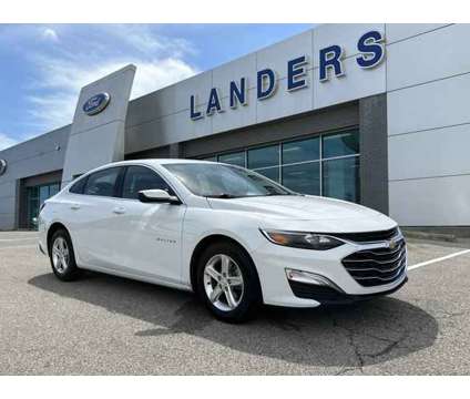 2022 Chevrolet Malibu LS is a White 2022 Chevrolet Malibu LS Car for Sale in Southaven MS