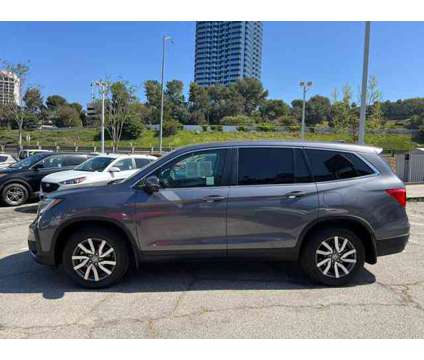 2022 Honda Pilot EX-L is a Grey 2022 Honda Pilot EX Car for Sale in Los Angeles CA