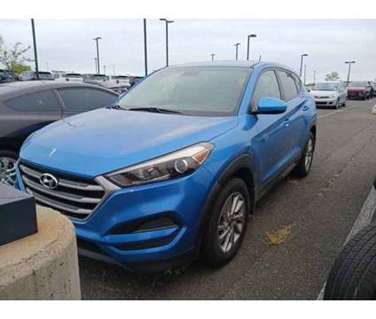 2017 Hyundai Tucson SE is a Blue 2017 Hyundai Tucson SE Car for Sale in Capitol Heights MD