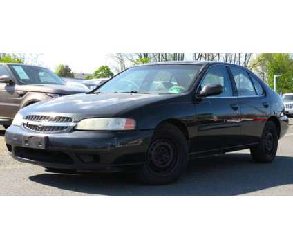 2000 Nissan Altima GXE is a Black 2000 Nissan Altima GXE Car for Sale in South Amboy NJ
