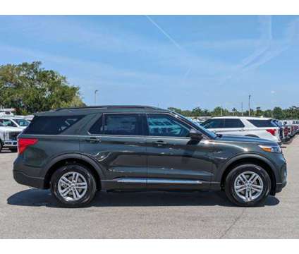 2024 Ford Explorer XLT is a Green 2024 Ford Explorer XLT Car for Sale in Sarasota FL