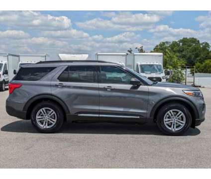 2024 Ford Explorer XLT is a Grey 2024 Ford Explorer XLT Car for Sale in Sarasota FL