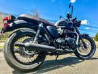 2024 Triumph Bonneville T120