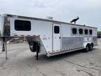 2006 Integrity 4-Horse Trailer with Living Quarters 4 horses