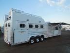 2025 Platinum Coach Outlaw 4H SIDE LOAD 50 amp COUCH AND DINETTE 4 horses