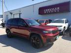 2023 Jeep grand cherokee Red, 23K miles