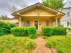 Charming Bungalow in Historic Guthrie!