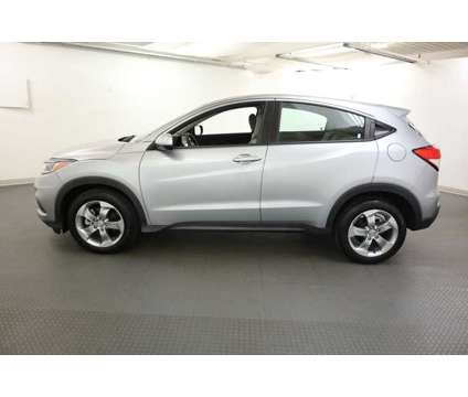 2021 Honda HR-V Silver, 17K miles is a Silver 2021 Honda HR-V LX SUV in Union NJ