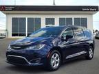 2018 Chrysler Pacifica Hybrid, 5K miles