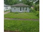 625 Delaware Ave Elyria, OH -