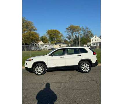 2014 Jeep Cherokee for sale is a White 2014 Jeep Cherokee Car for Sale in Avenel NJ