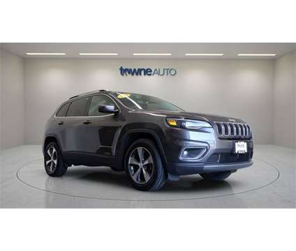 2019 Jeep Cherokee Limited is a Grey 2019 Jeep Cherokee Limited SUV in Orchard Park NY