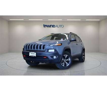 2014 Jeep Cherokee Trailhawk is a 2014 Jeep Cherokee Trailhawk SUV in Orchard Park NY