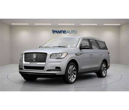 2023 Lincoln Navigator Reserve is a Silver 2023 Lincoln Navigator Reserve SUV in Orchard Park NY