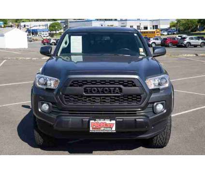 2016 Toyota Tacoma TRD Off-Road is a Grey 2016 Toyota Tacoma TRD Off Road Truck in Fairfax VA
