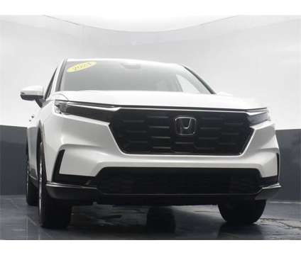 2024 Honda CR-V EX is a Silver, White 2024 Honda CR-V EX SUV in Noblesville IN