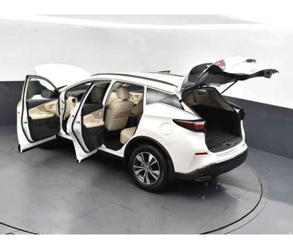 2022 Nissan Murano SV is a White 2022 Nissan Murano SV SUV in Jackson MS