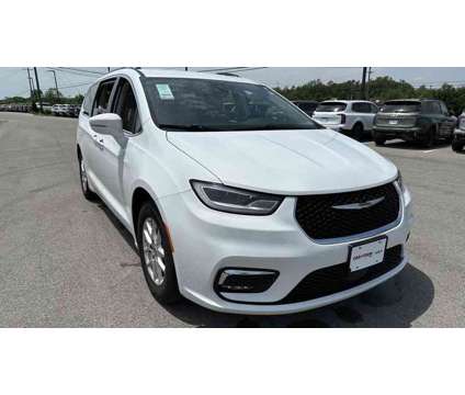2021 Chrysler Pacifica Touring L is a White 2021 Chrysler Pacifica Touring Car for Sale in Nicholasville KY