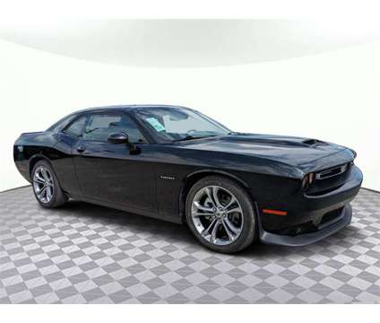 2022 Dodge Challenger R/T is a Black 2022 Dodge Challenger R/T Coupe in Lake City FL