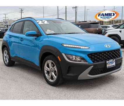 2022 Hyundai Kona SEL is a Green 2022 Hyundai Kona SEL SUV in Tinley Park IL