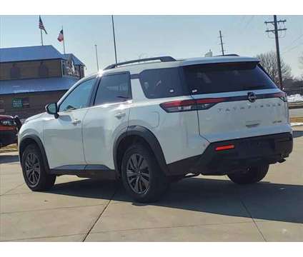 2022 Nissan Pathfinder SV 4WD is a White 2022 Nissan Pathfinder SV SUV in Springfield IL